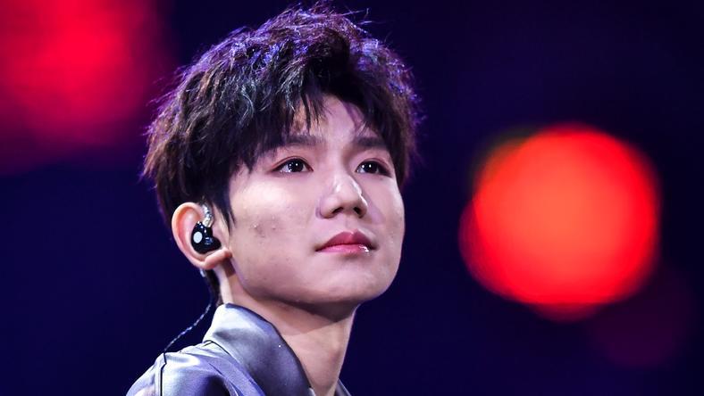 被囚禁在少年偶像封印里